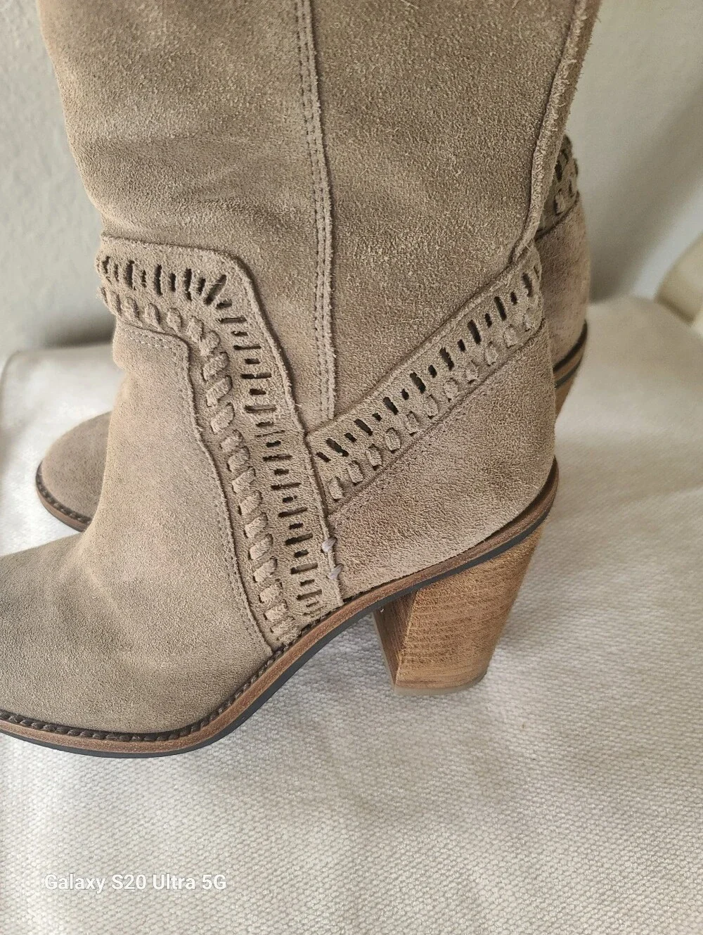 Vince Camuto Madolee Over-the-knee Boots Soft Taupe Tan Suede Size 7